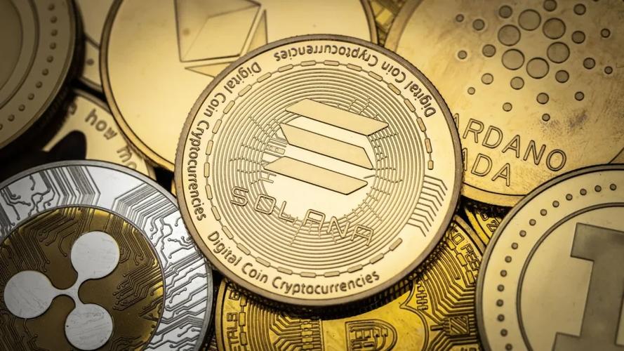 巨鲸集体从BTC换仓ETH，市场格局真的在改变，新王以太坊是否正在诞生？