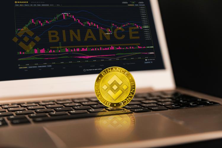 MetaMask联手Bridge推出mUSD，这场稳定币“代工”实验真的完美吗？